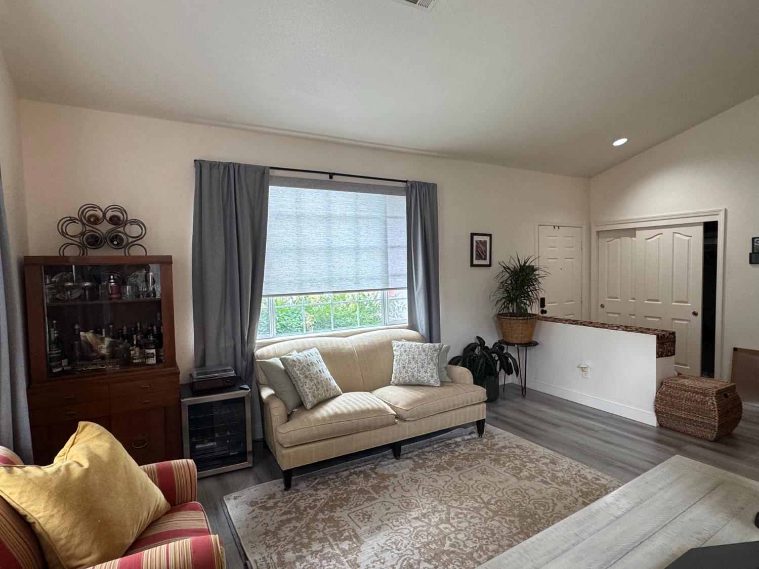 1537 Jamie Drive