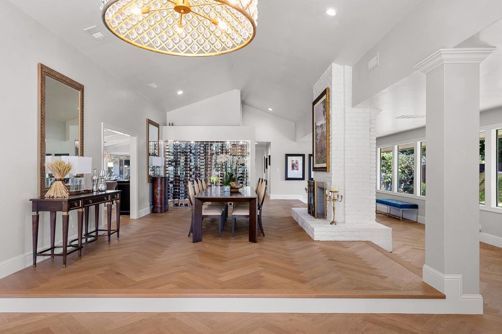 Photo of 1987 Maple Glen Road, Sacramento, CA 95864 (MLS # 226015141)