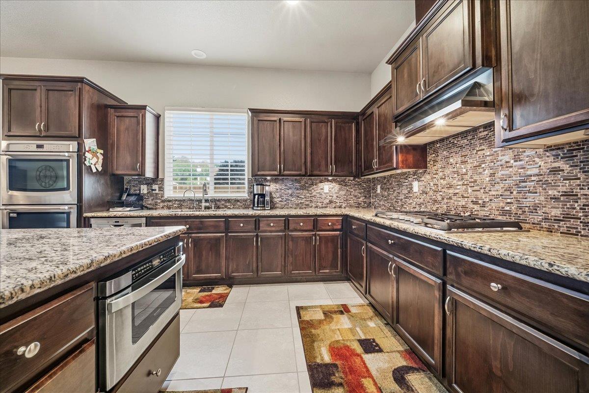 2878 Fantail Lane
