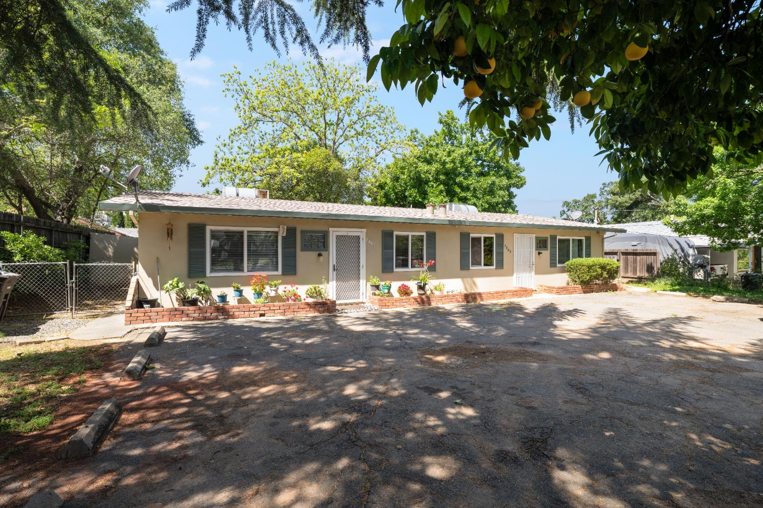 7801 Mariposa Avenue