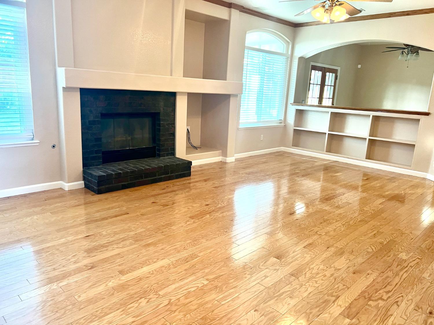 8770 Bottlebrush Court