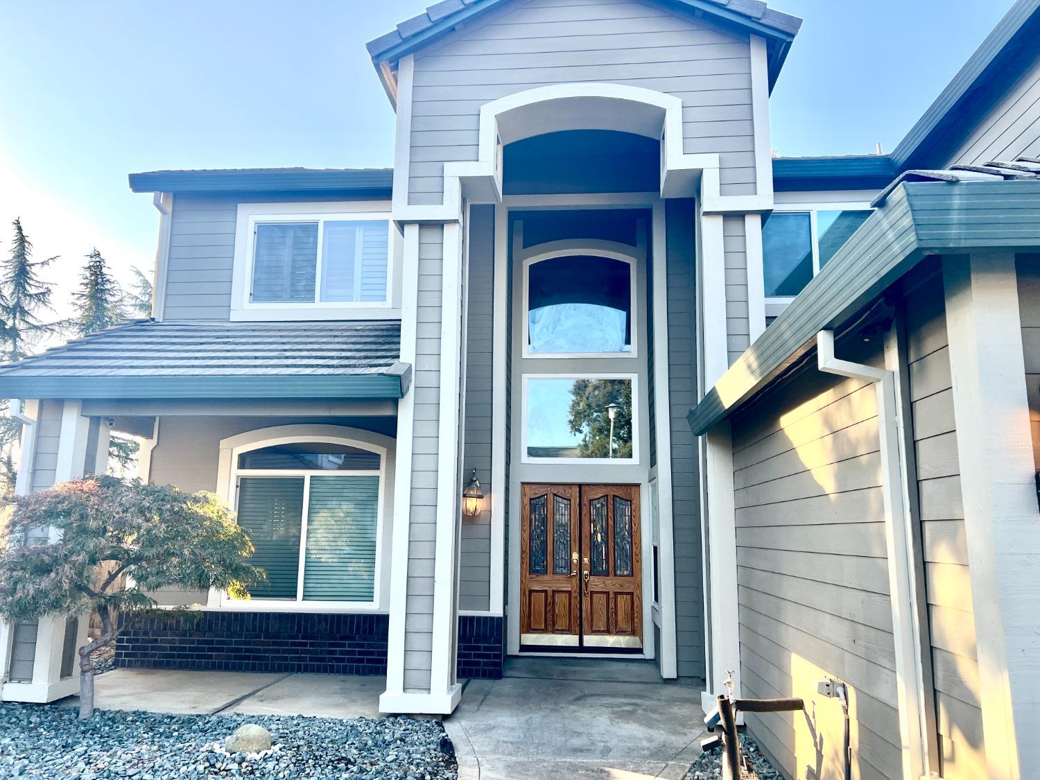 8770 Bottlebrush Court