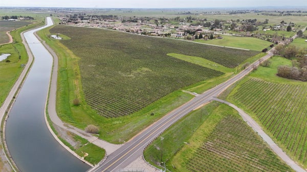 0 SLOUGHHOUSE ROAD, ELK GROVE, CA 95624 - Image e3bcb4b5683bdb20addae788c17bb4be/1876550840