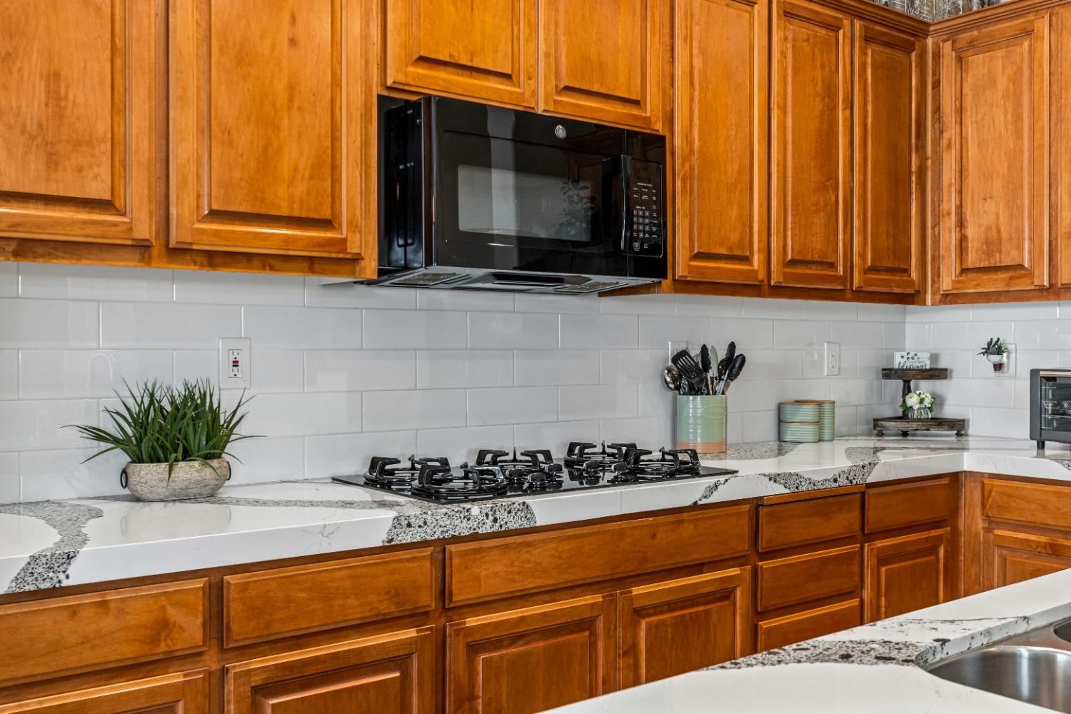 5025 Gold River Court