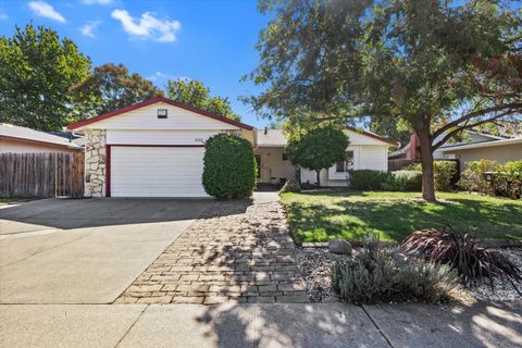 2342 La Loma Drive Rancho Cordova CA 95670