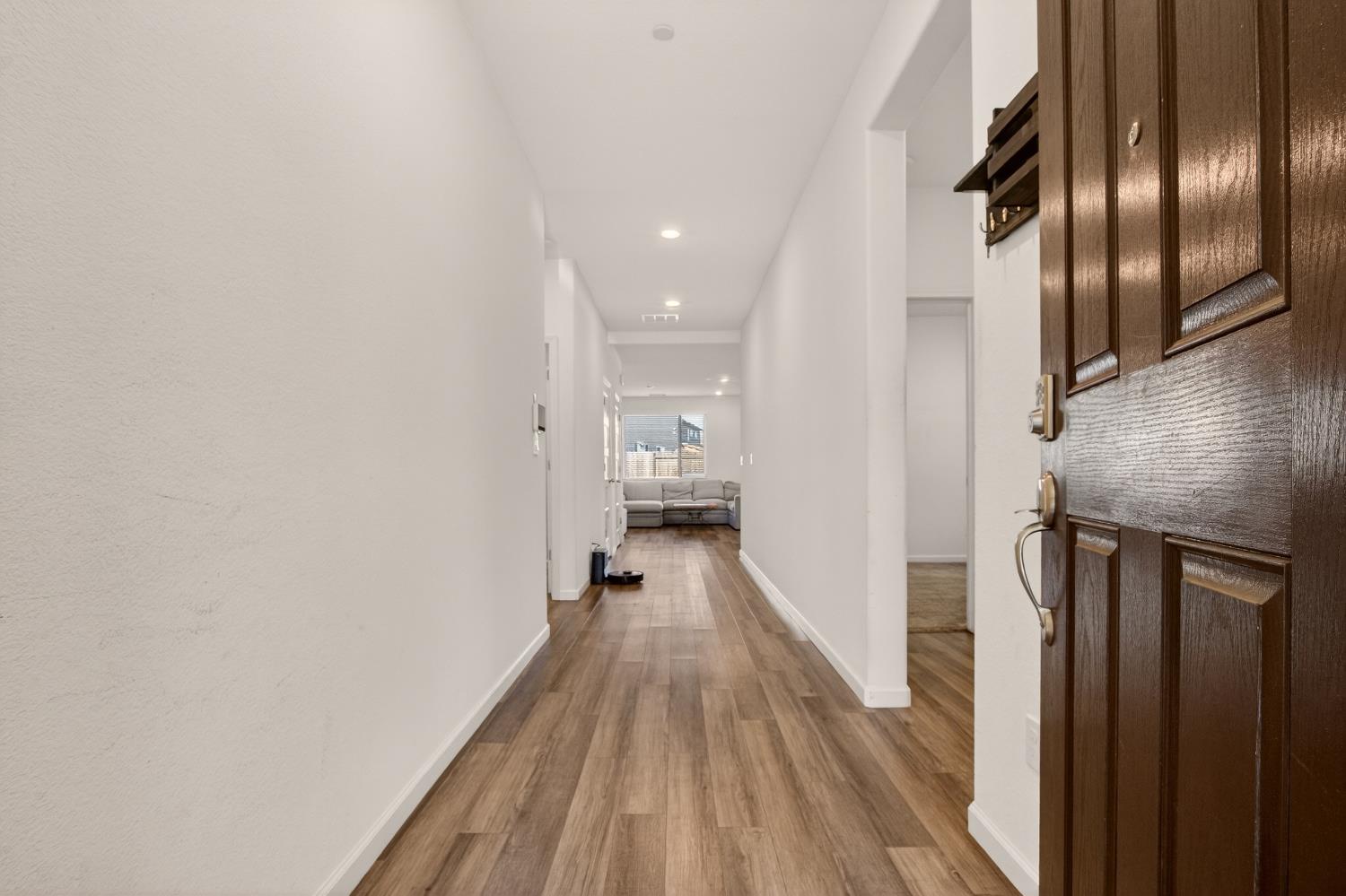 1681 Oleander Avenue