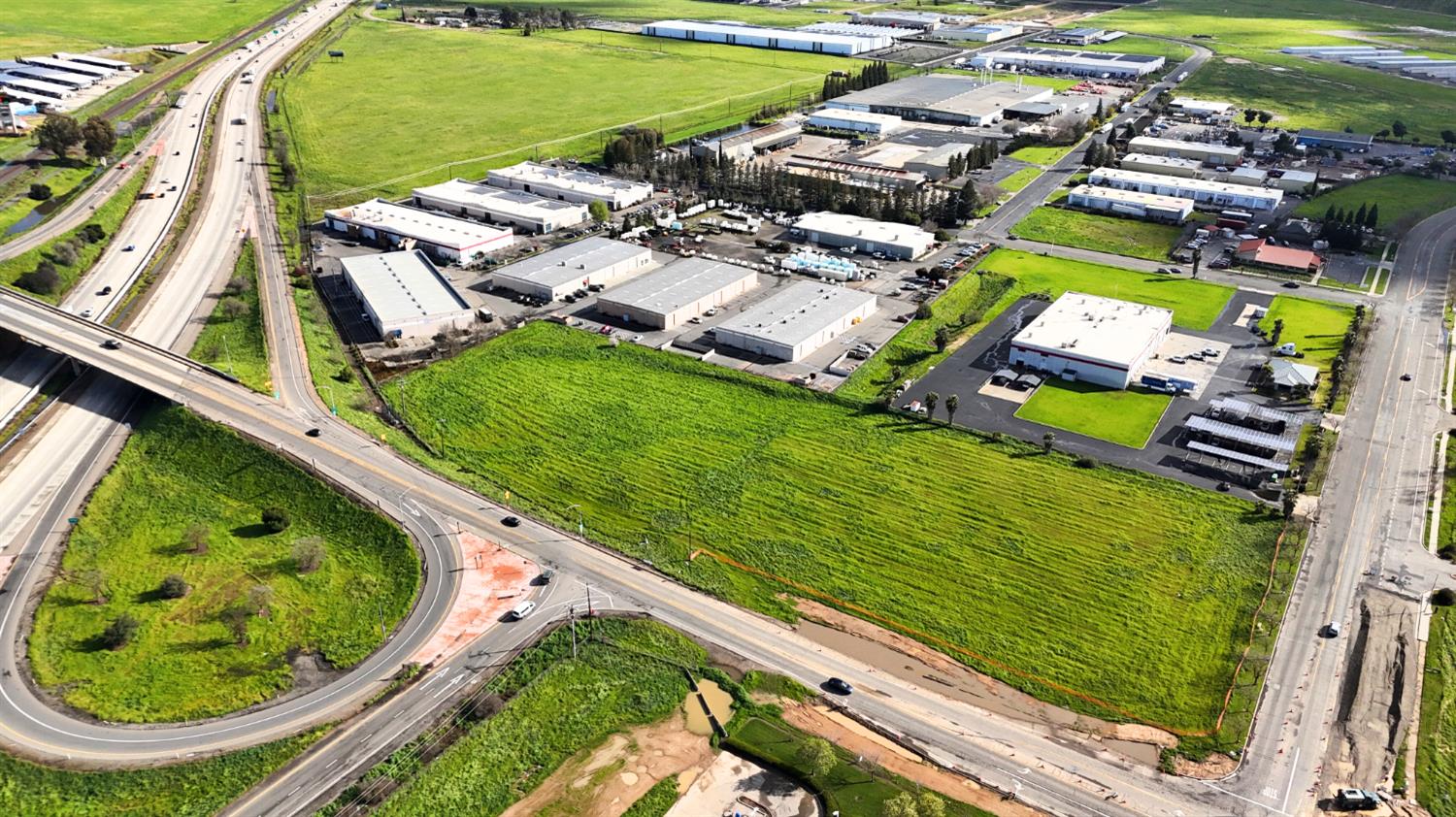 0 Airport Drive & Avenue 17