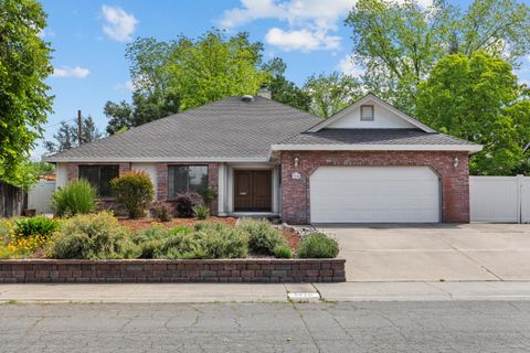 3910 Adelheid Way Sacramento CA 95821
