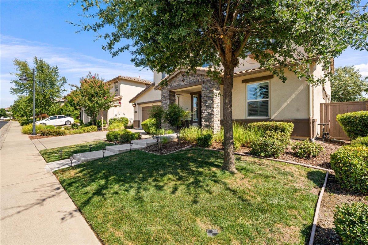 930 Anvil Circle