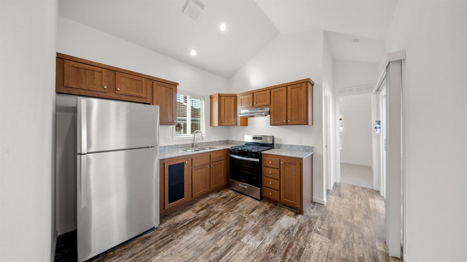 2784 Monterey Highway 43 A