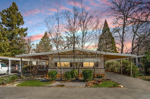 319 Quail Lane, Penn Valley, CA 95946 - MLS#: 225019709