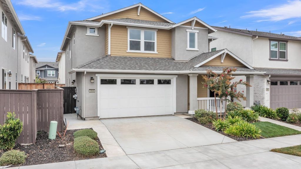 Photo of 2848 Day Dream Avenue, Sacramento, CA 95833 (MLS # 225127346)
