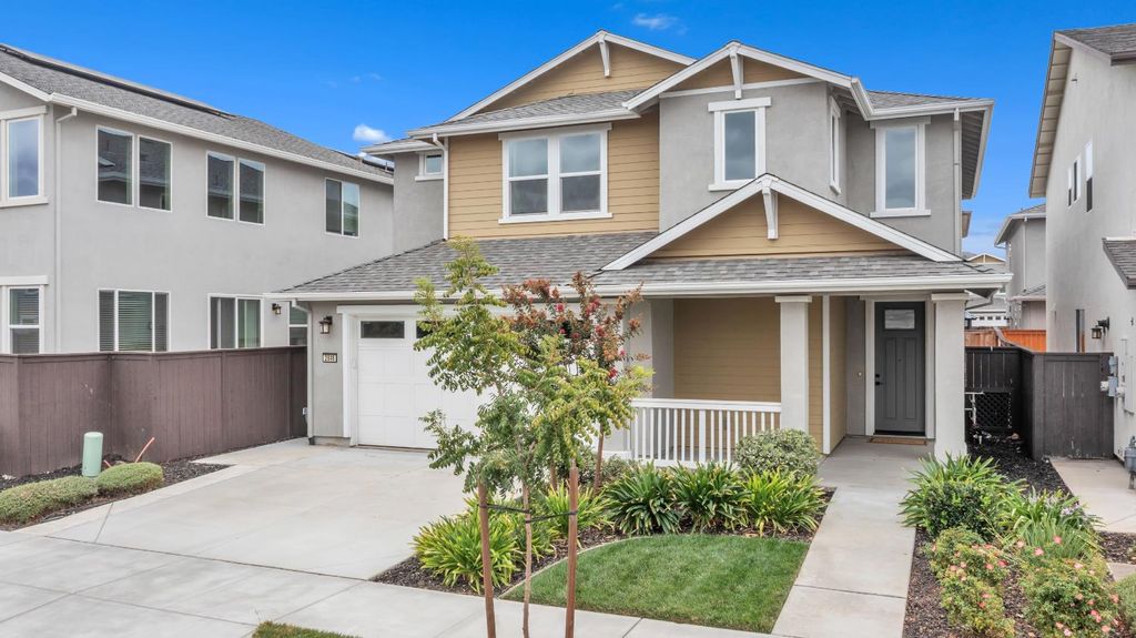 Photo of 2848 Day Dream Avenue, Sacramento, CA 95833 (MLS # 225127346)