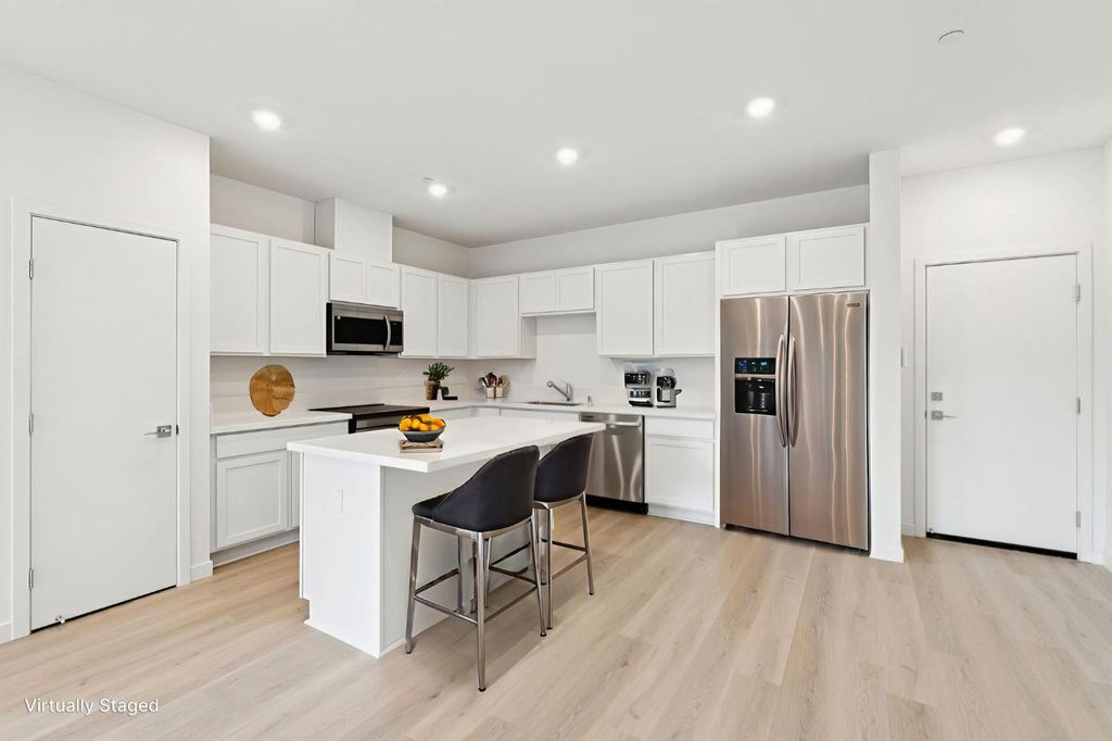 Photo of 2048 Odin Walk, Sacramento, CA 95835 (MLS # 226003428)