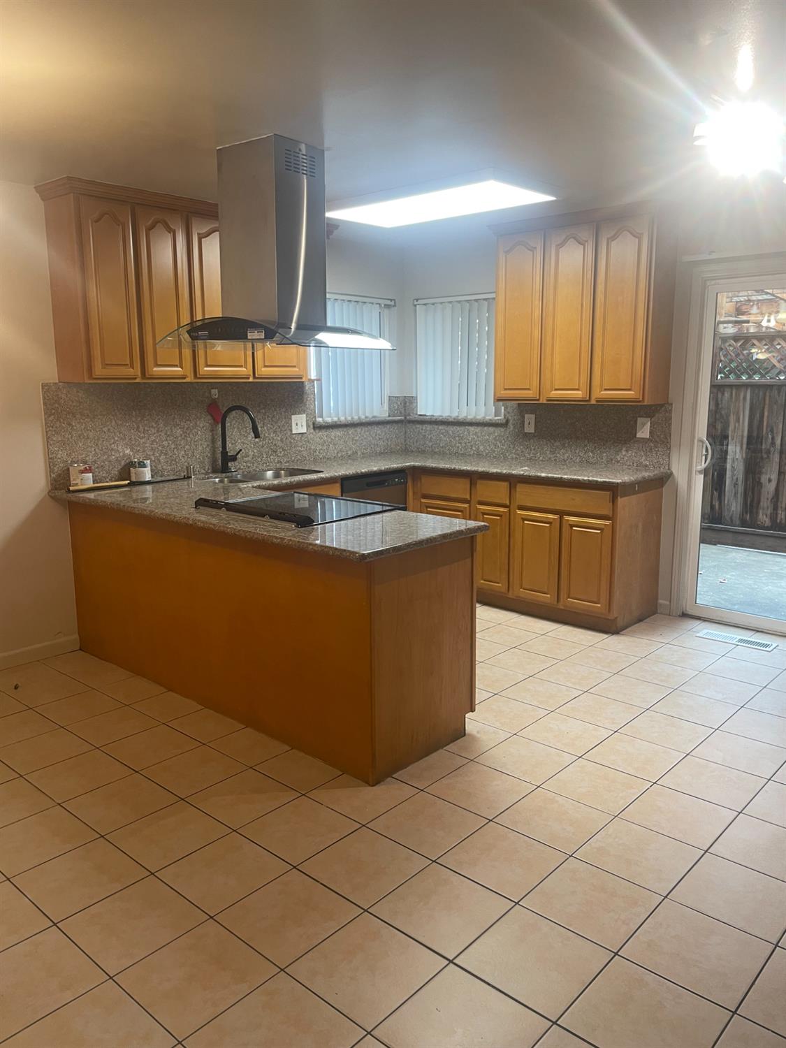 4361 Blackford Avenue