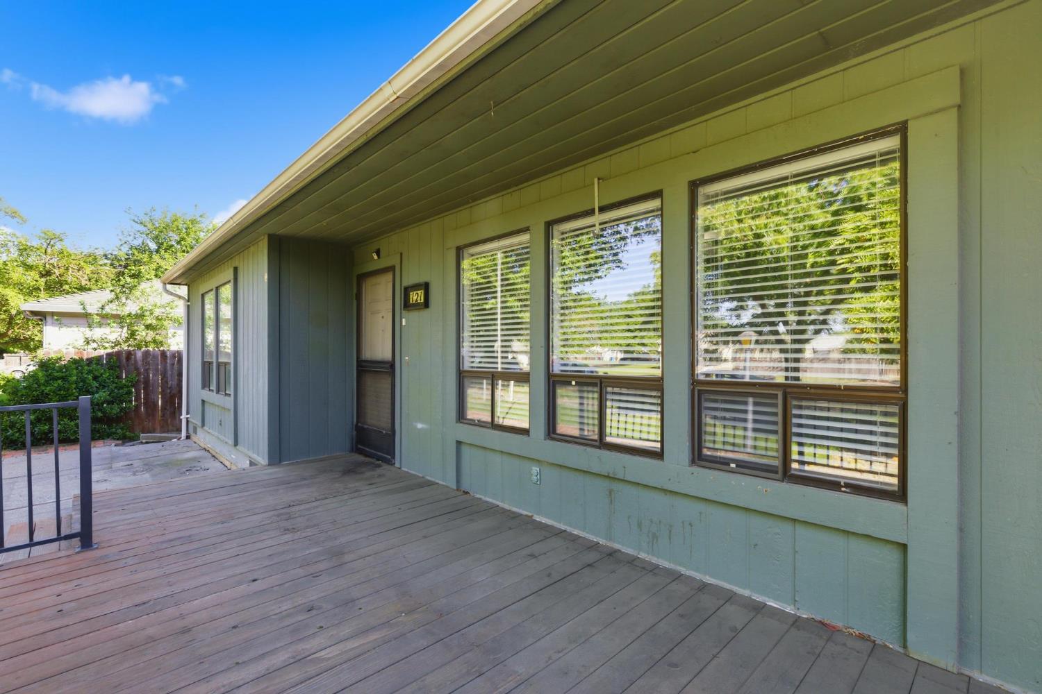 121 Lafayette Street