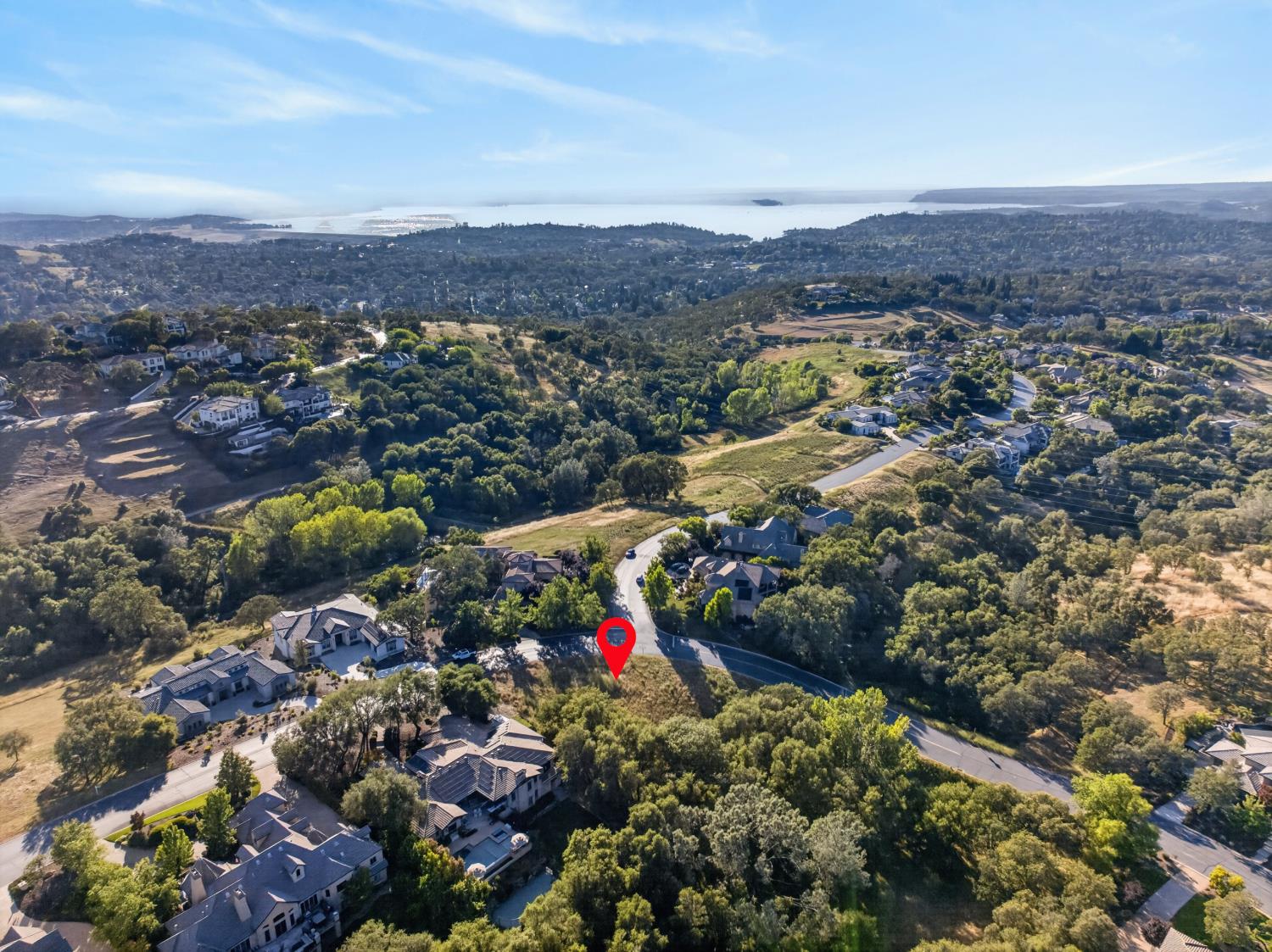 3923 Errante Drive