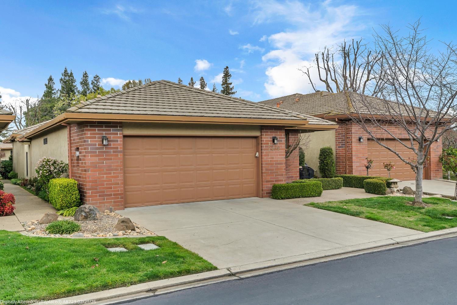 2459 Macarthur Parkway