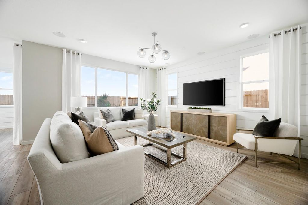 Photo of 11955 Roquefort Way, Rancho Cordova, CA 95742 (MLS # 226004929)