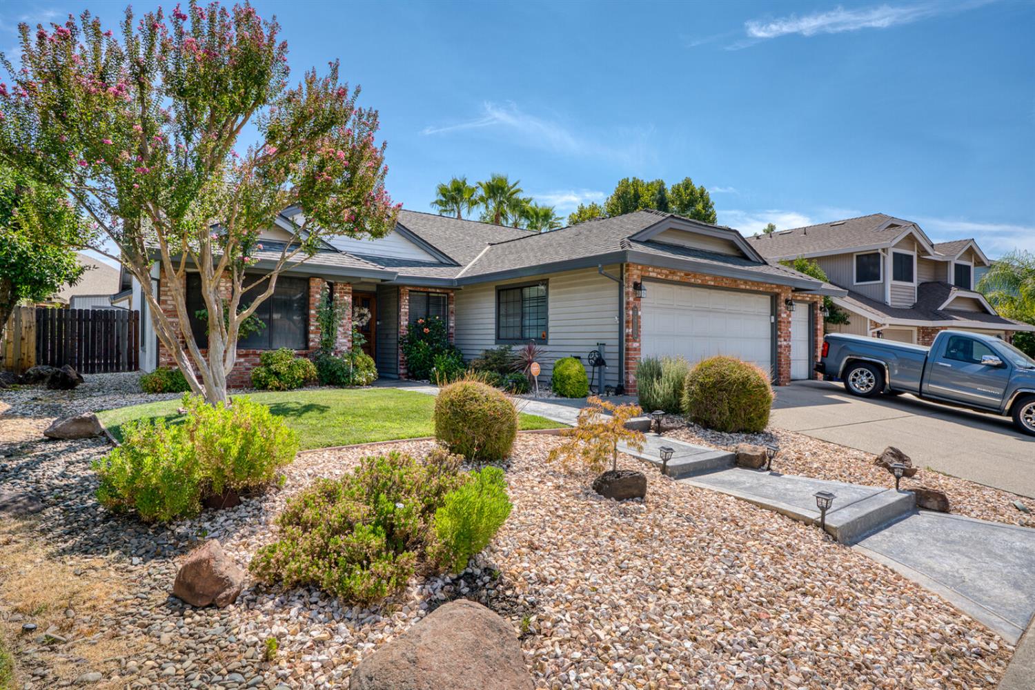 7412 Fox Hills Drive