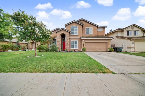 2226 RYANLEE DR, RIVERBANK, CA 95367 - Image e4e4a579ce0963e63749c4a2dbc5100c/1483408133