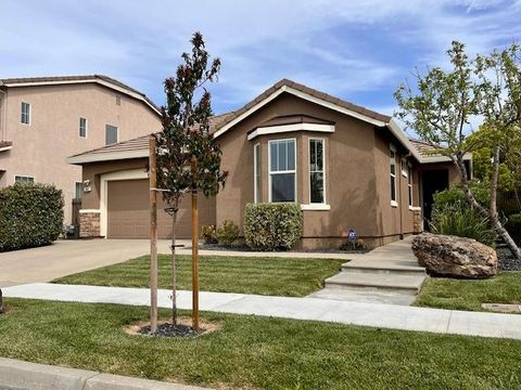 7647 Masters Street Elk Grove CA 95758