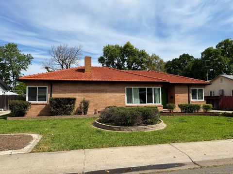 MLS: 225047431