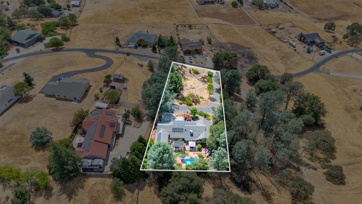 2441 Quail Hill Road