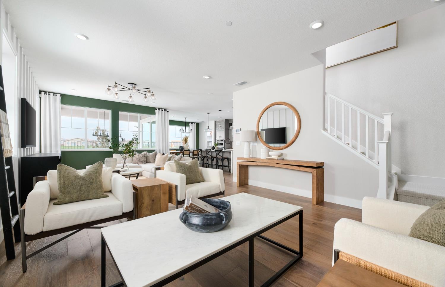 880 Sun Pillar Court