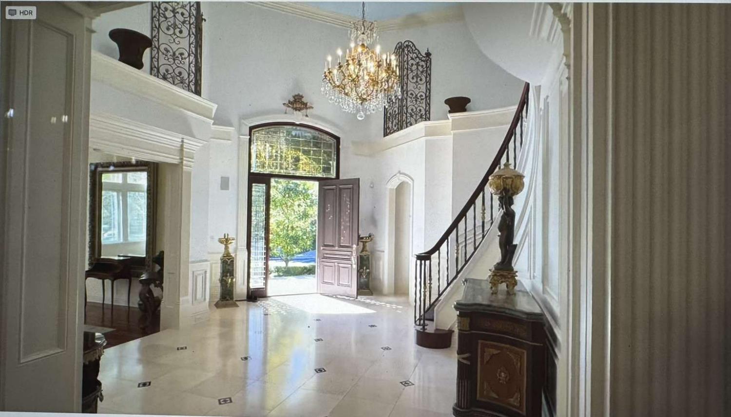 5403 Blackhawk Drive