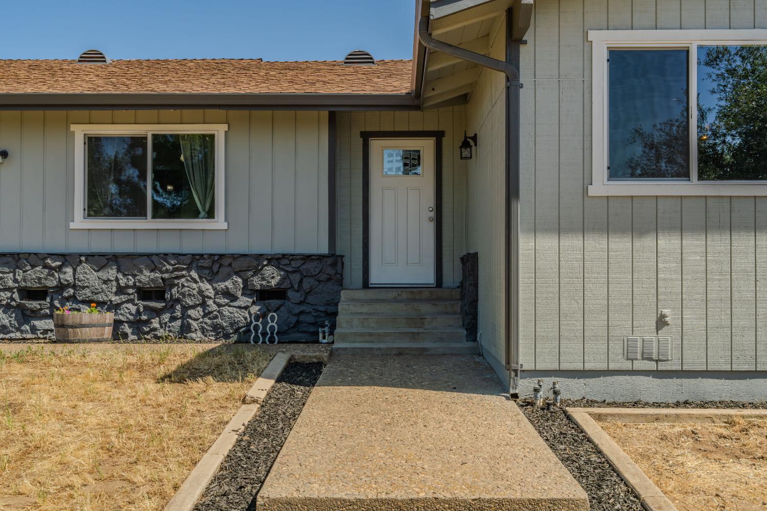 2800 Curran Road
