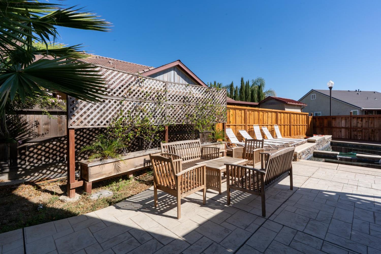 Los Banos, California 93635, United States, 4 Bedrooms Bedrooms, ,3 BathroomsBathrooms,Residential,Active,225907