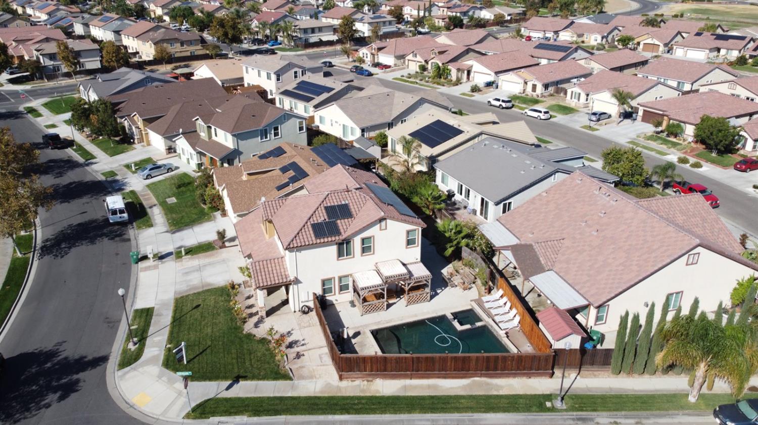 Los Banos, California 93635, United States, 4 Bedrooms Bedrooms, ,3 BathroomsBathrooms,Residential,Active,225907