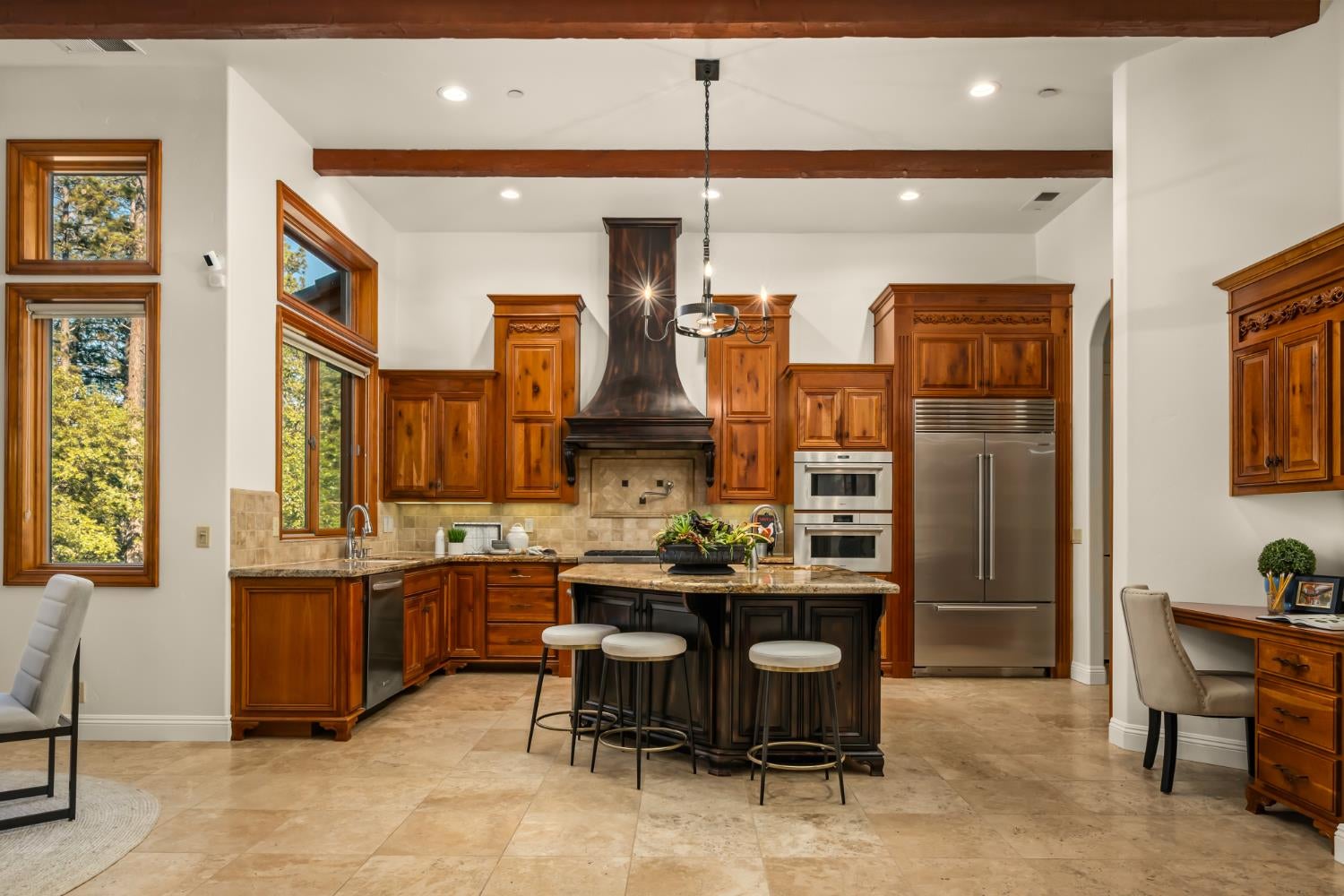 1306 Shady Tree Lane