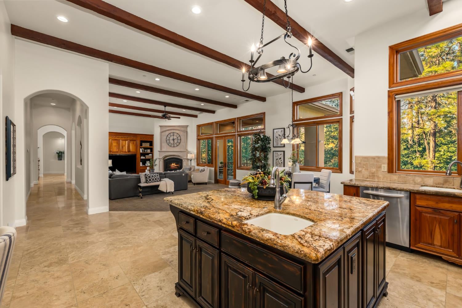 1306 Shady Tree Lane