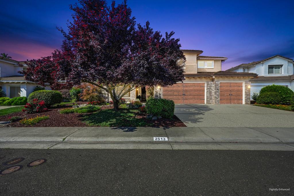 2513 Alexandra Place