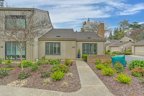 1083 Vanderbilt Way, Sacramento, CA 95825 - MLS#: 225033113