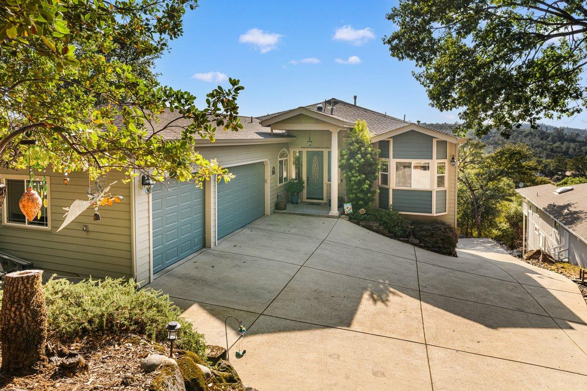 14227 Lodgepole Drive