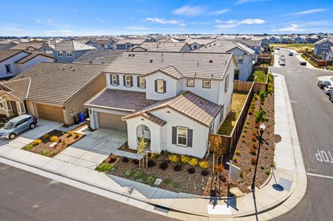 10224 Kilo Way, Elk Grove, CA 95757 - MLS#: 225060959