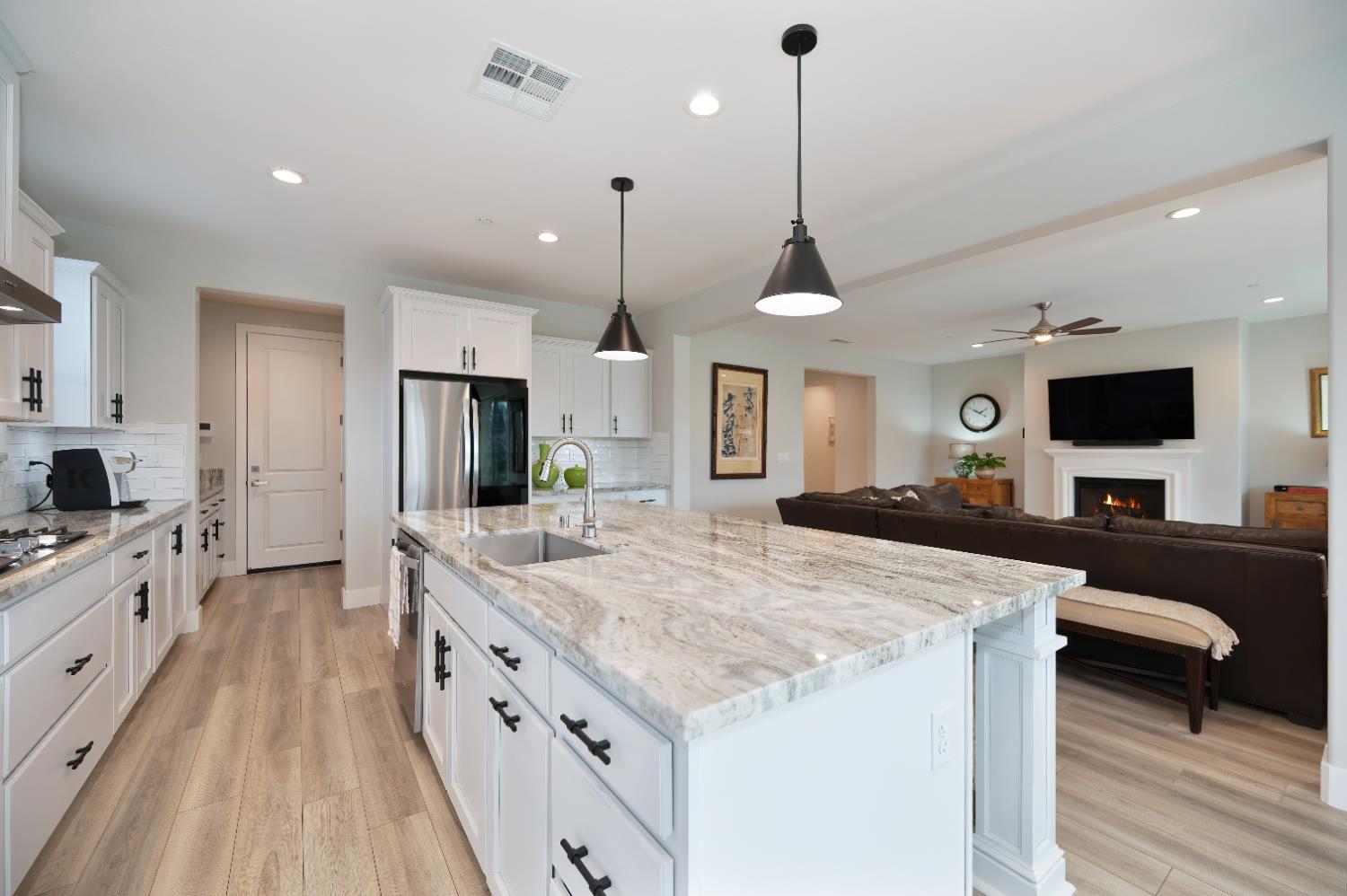 3275 Silky Oak Court