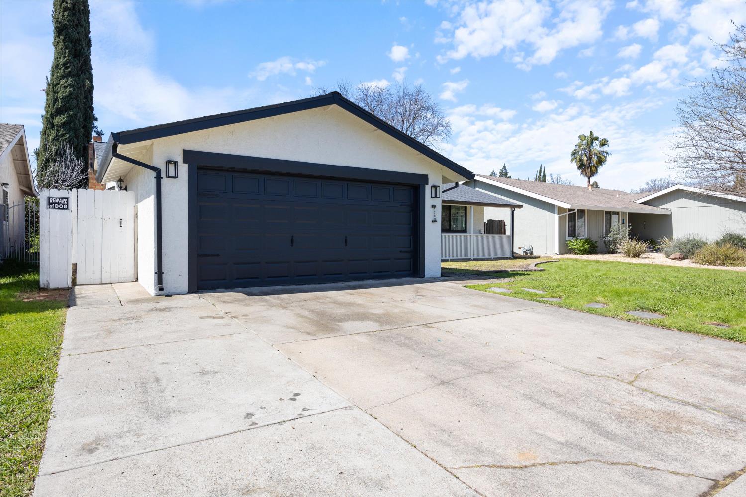 1208 Glenbrook Avenue