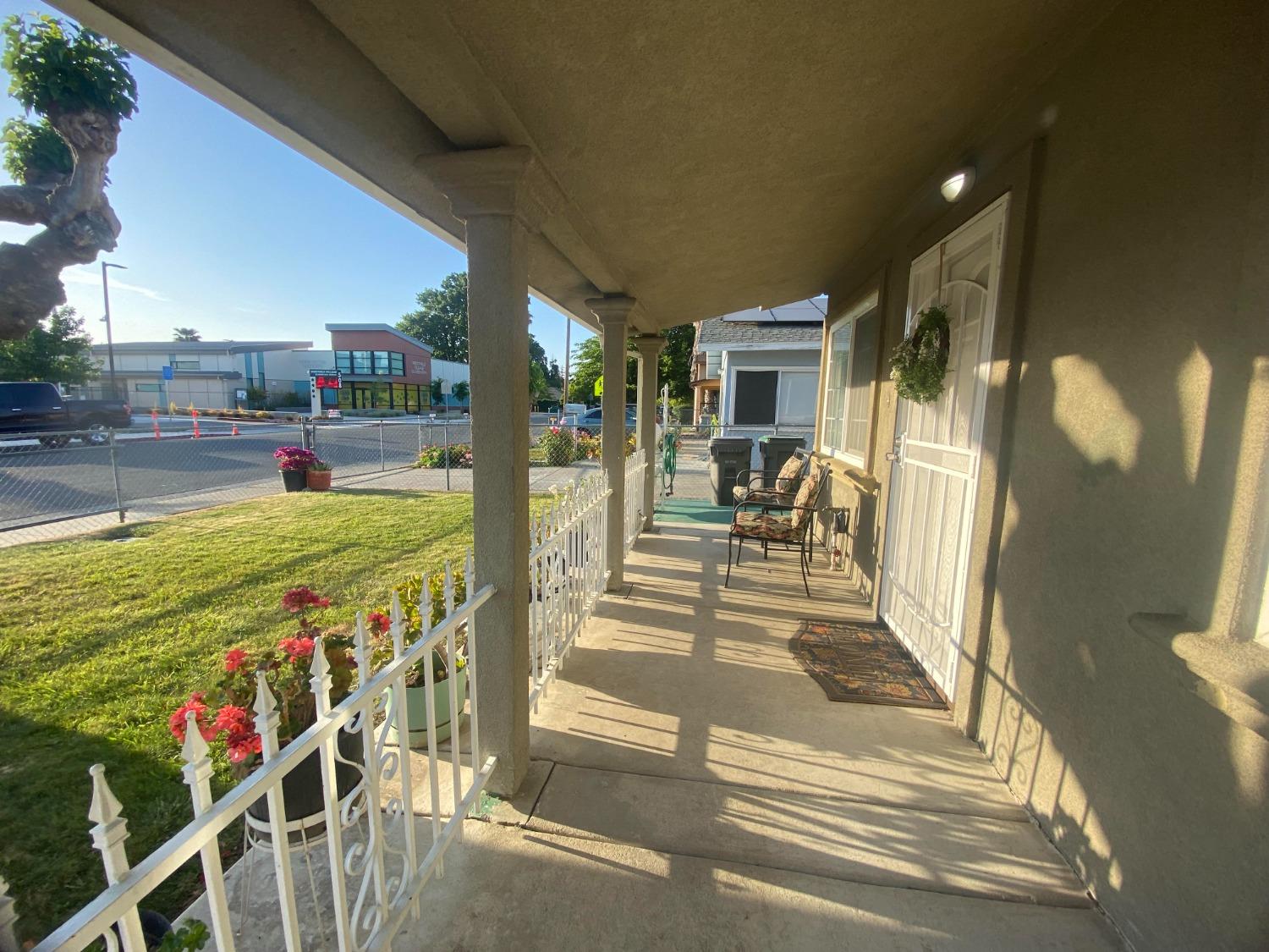 Listing image 4