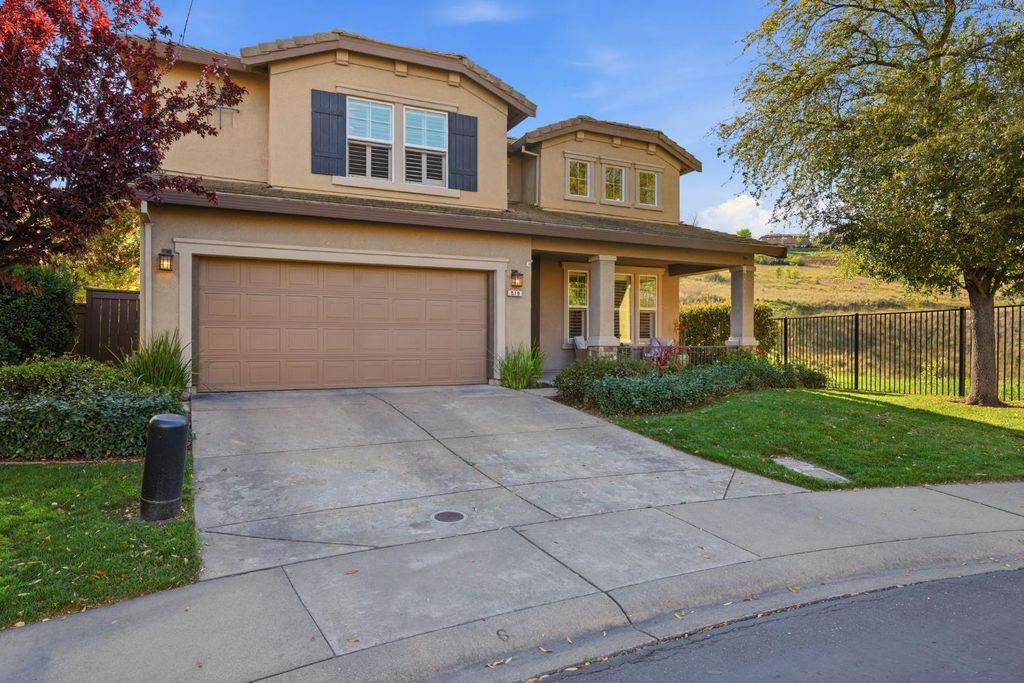 Photo of 519 Borders Court, El Dorado Hills, CA 95762 (MLS # 226032057)