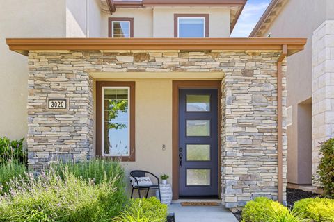 3020 Edgeview Drive Sacramento CA 95833