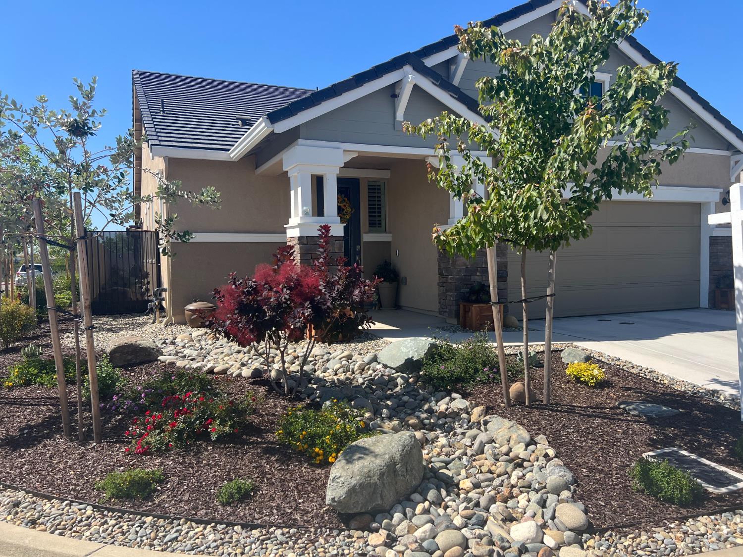 9102 Cerro Vista Drive