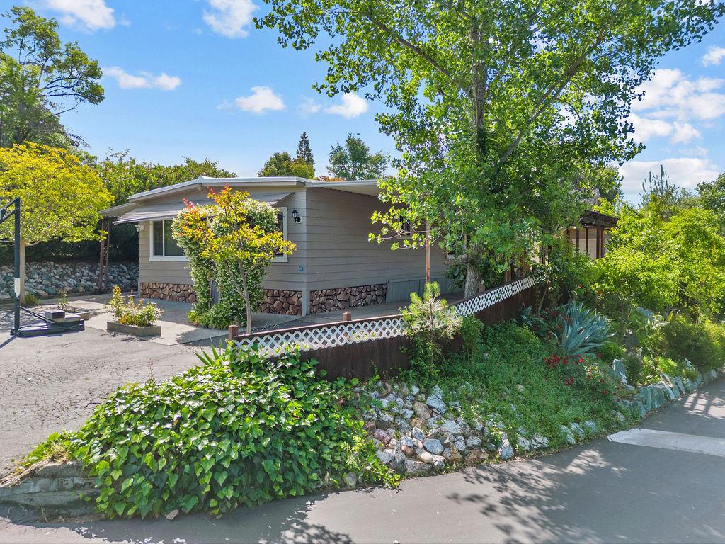 314 S Main st 175