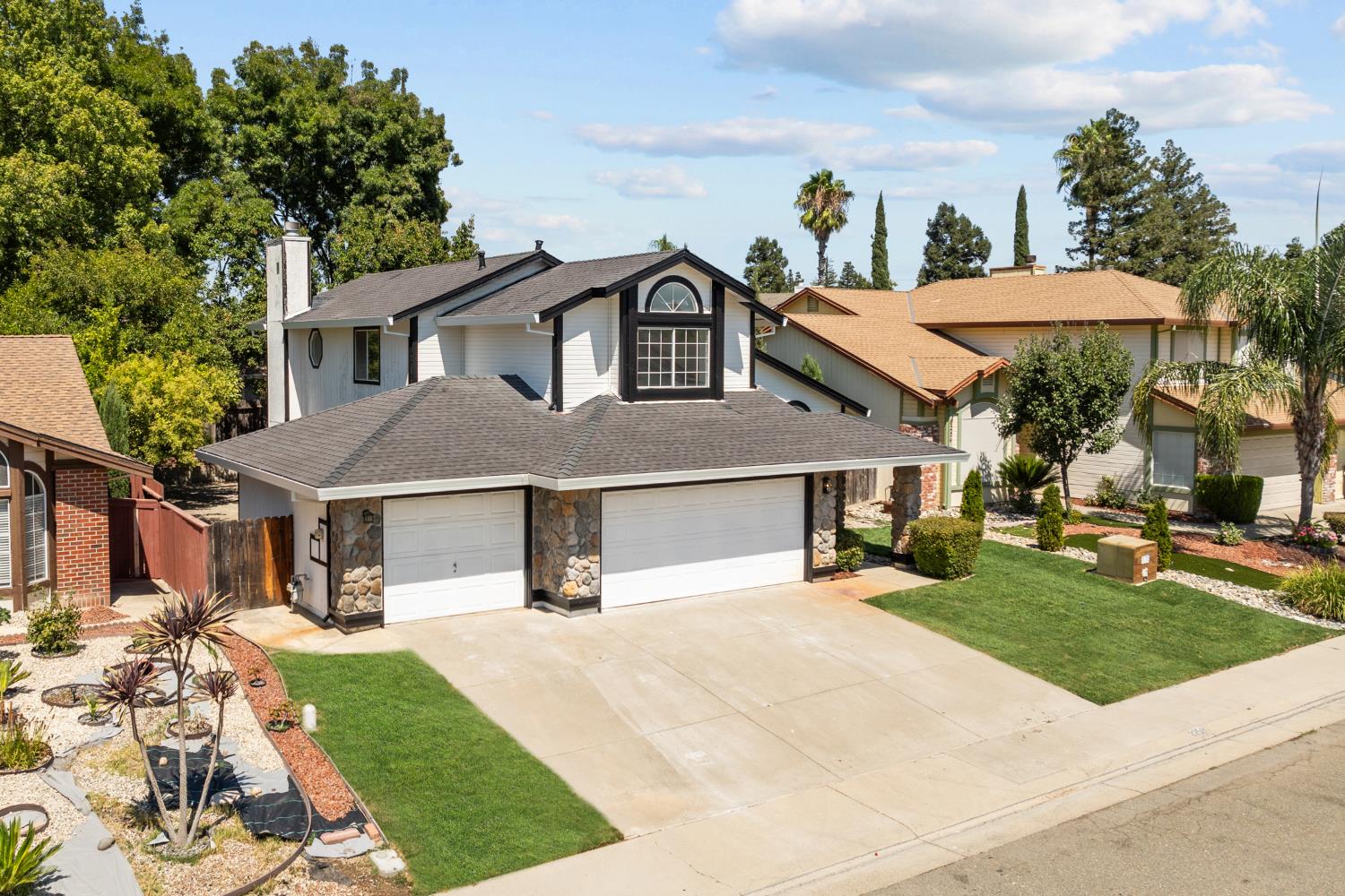 8258 Silk Tree Way