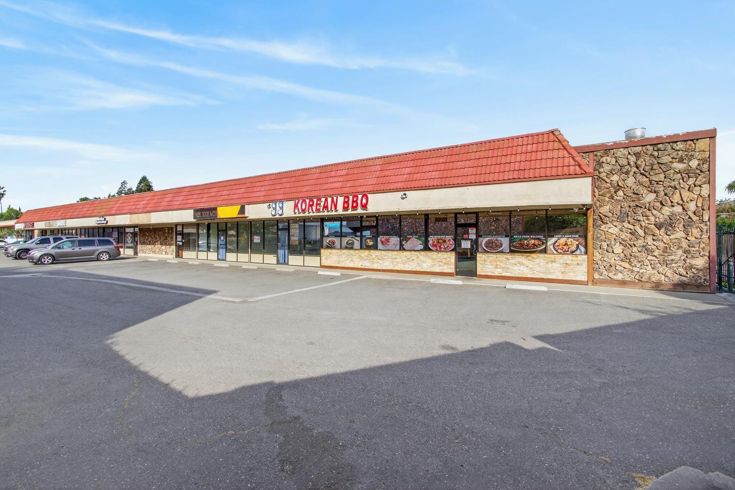 9729 Folsom Boulevard