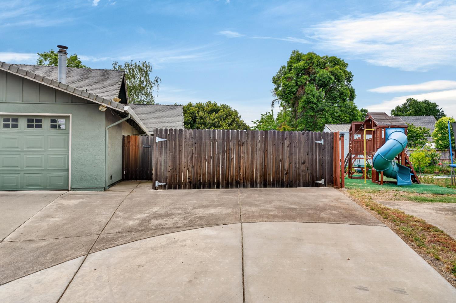 420 Colusa Place