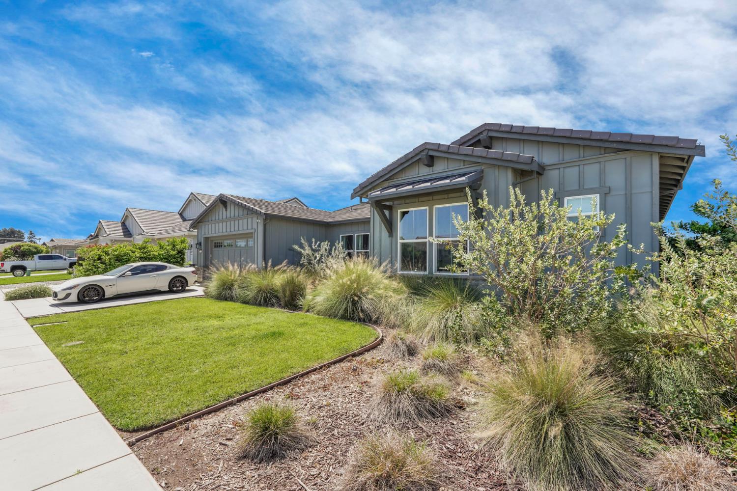 2573 Feathermint Lane